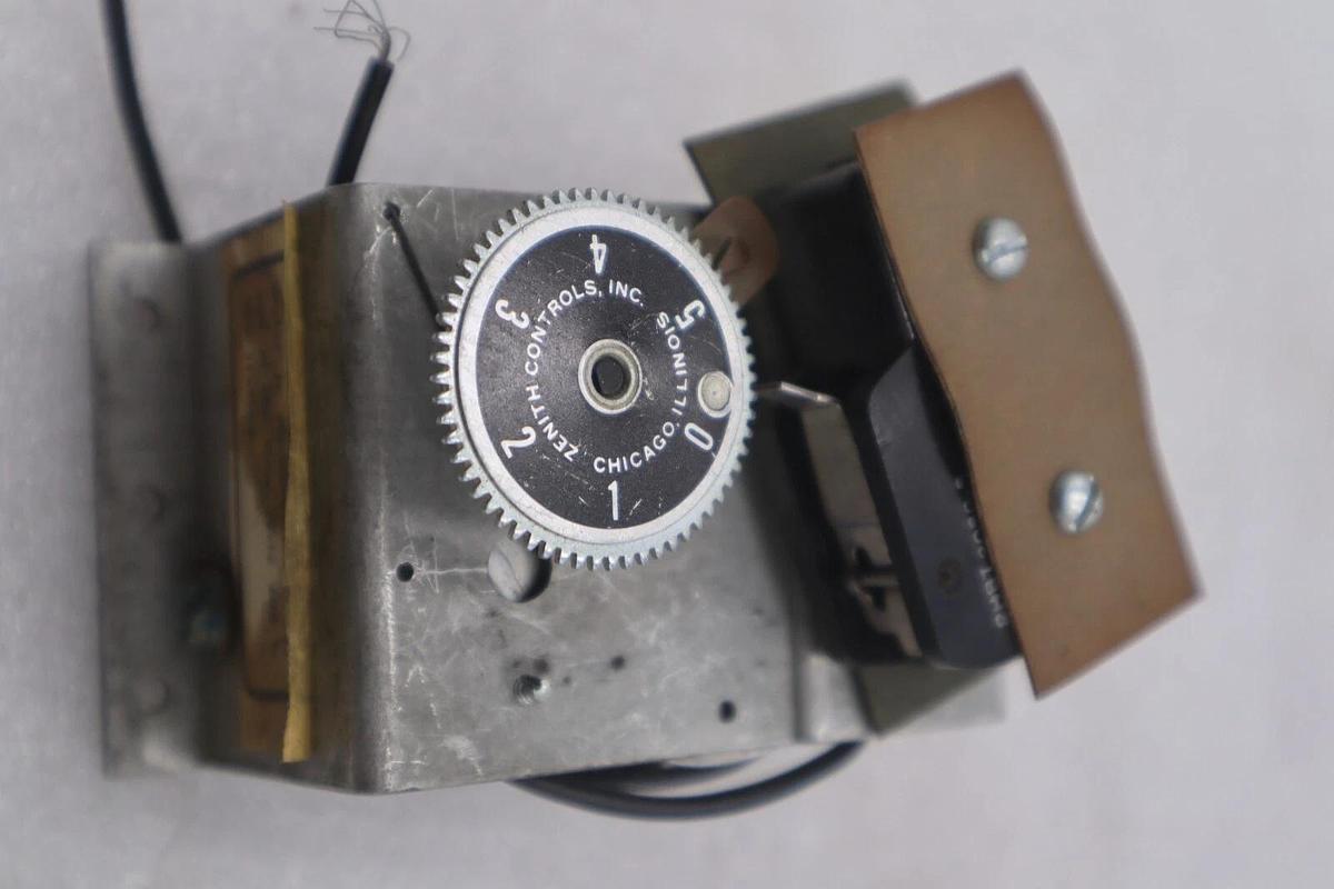 GENERAL TIME E15450 CLUTCH 120V 60C 1/5 RPM STOCK #K-3728