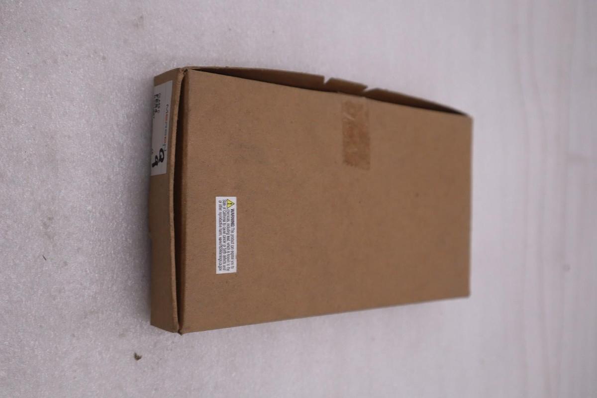 BOX OF 9 - FES4 Mersen Fuse 600V 4A Blade Mount 200kA IR - STOCK K1651A