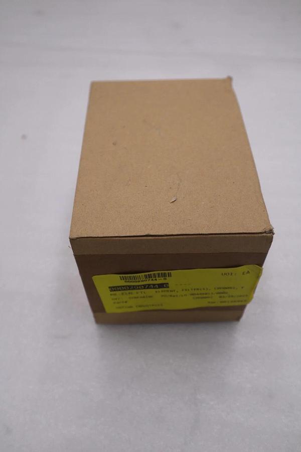 Used LOT OF 2 - NEW SYN-FAB CPM0092 / CPM0092 STOCK G388A