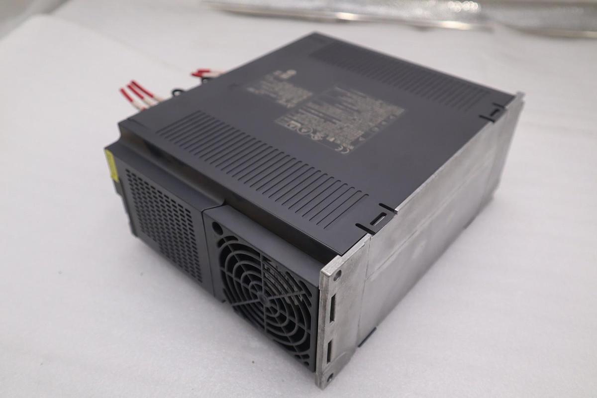 MITSUBISHI ELECTRIC MR-J4-350A4-RJJ021 3.5kW 7.9A 50/60Hz - STOCK H803C