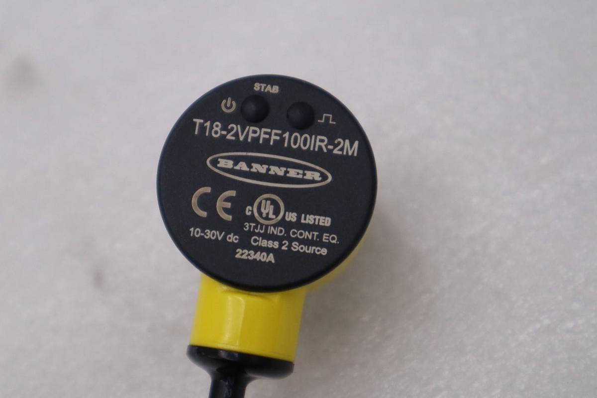 BANNER T18-2VPFF100IR-2M CONNECTION 4-CONDUCTOR STOCK H1106A
