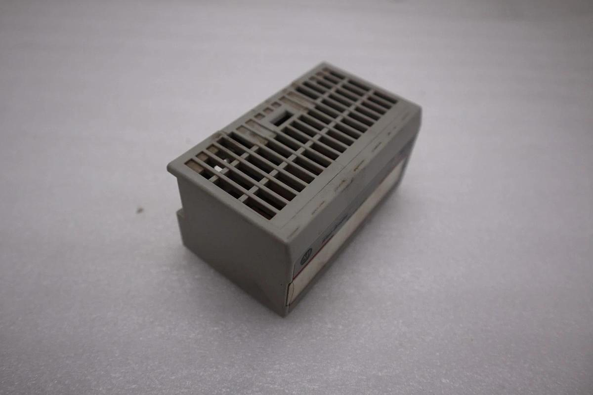 Used AB Allen-Bradley 1794-0A16 120Vac Output Module Flex I/O 16 Point STOCK H1228A