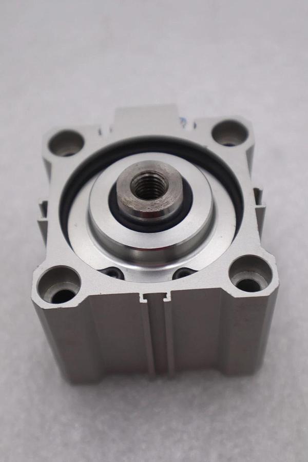 NEW OPEN BOX SMC CQ2KB50-20D / CQ2KB5020D COMPACT CYLINDER STK S-363