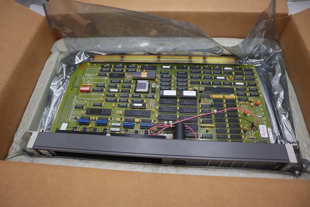 NEW IN BOX Modicon Gould AM-C986-003 Integrated Control Processor STOCK G305