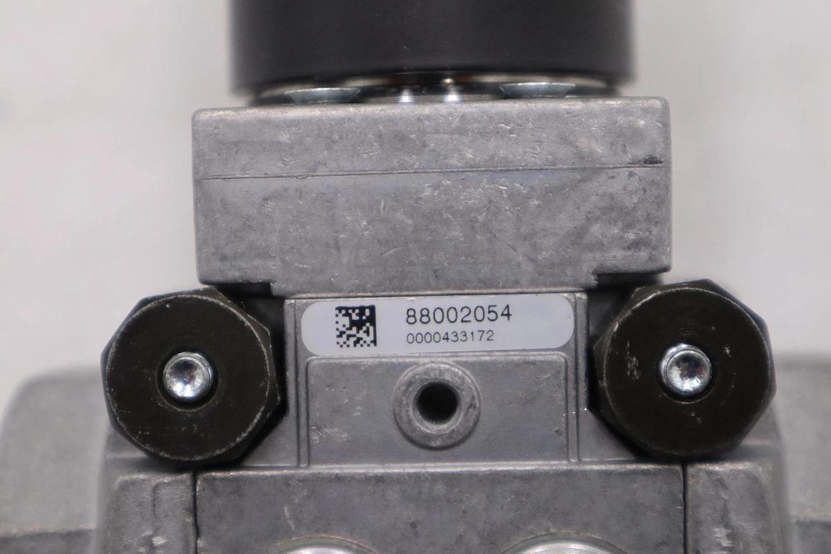 Honeywell Kromschroder VAS120R/NQSR 88002054 STOCK H1129