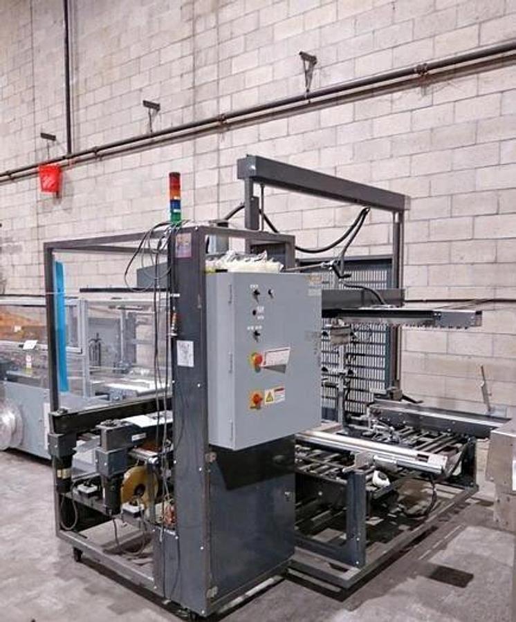 Used A.B. SEALER INC. CASE ERECTOR MODEL MAXIMUM 7 SERIES MANUFACTURED 2018