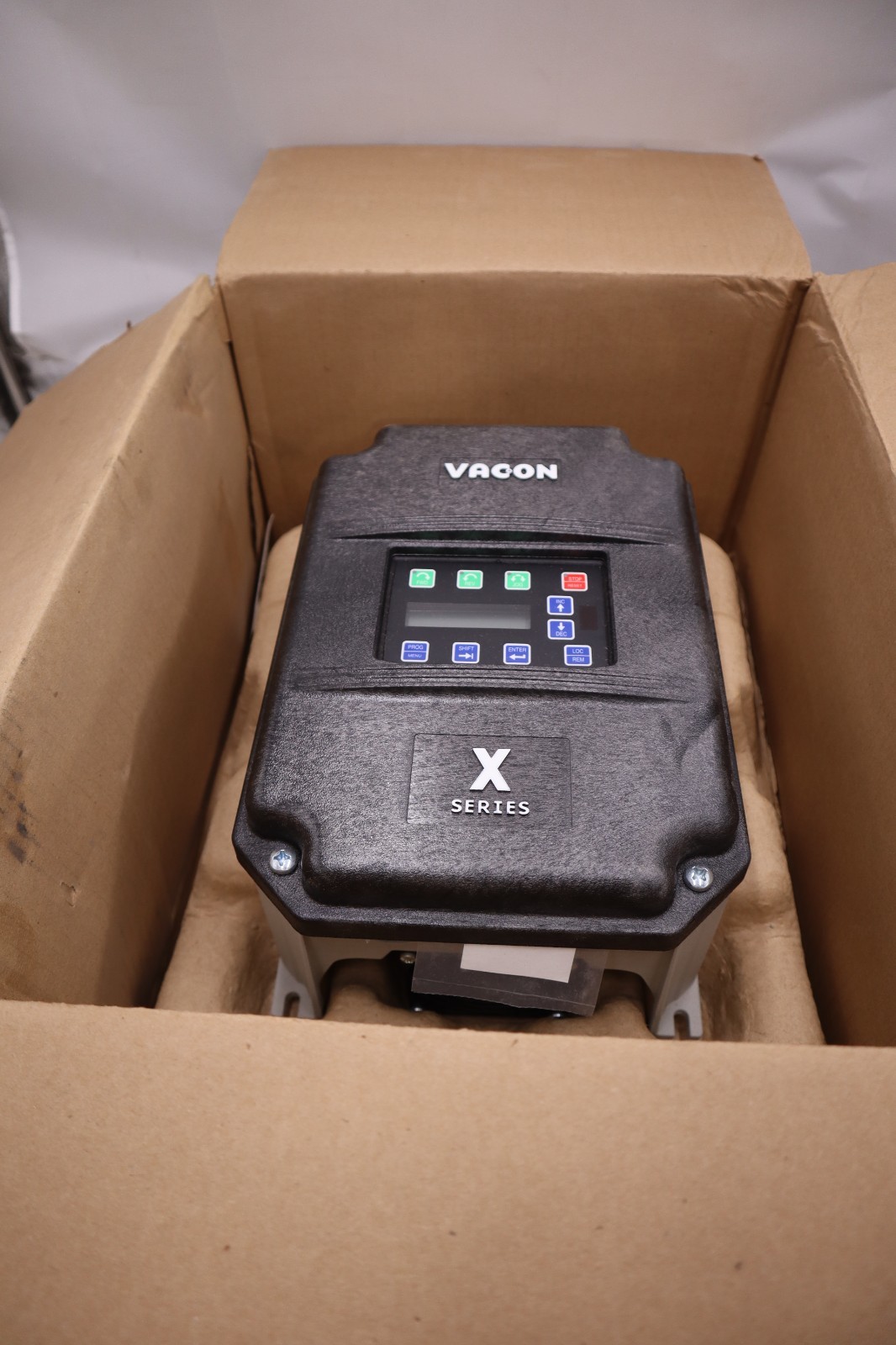 DANFOSS VACON X4C2S050C VARIABLE FREQUENCY DRIVE 136F0600 CONSTANT STK H1108