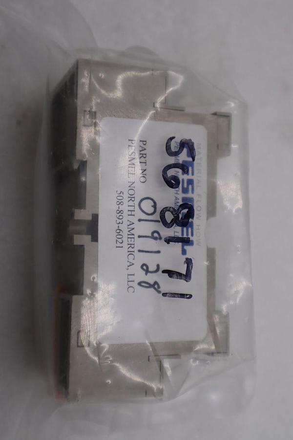 Used NEW OPEN BOX Omron P7S-14F-END 14-Pole Relay Socket 10A STOCK G1002A