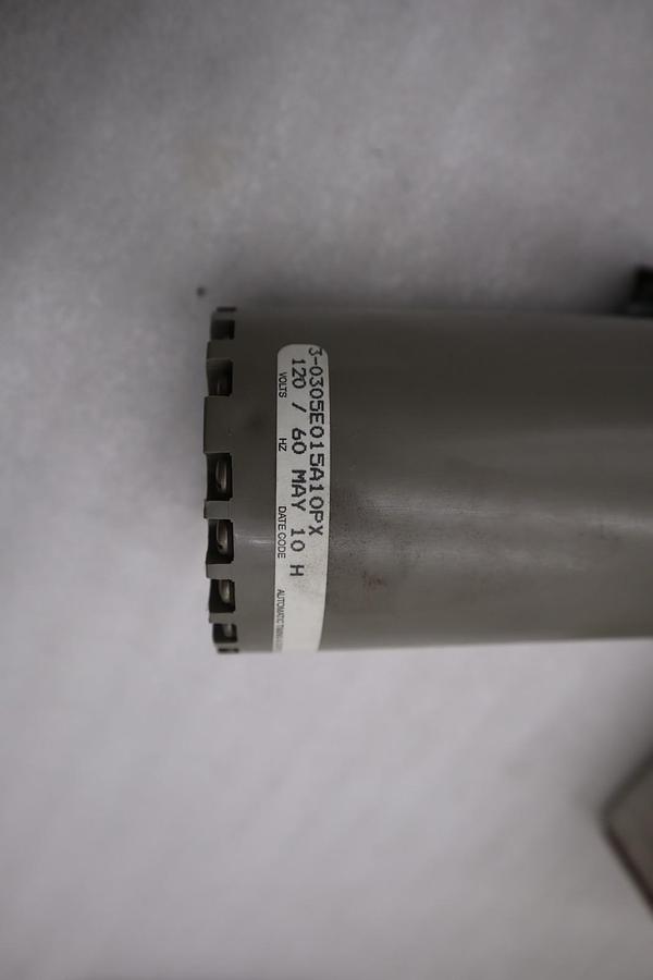 ATC 3-0305E015A10PX TIME DELAY RELAY ANALOG SERIES 305 - STOCK 5620CC