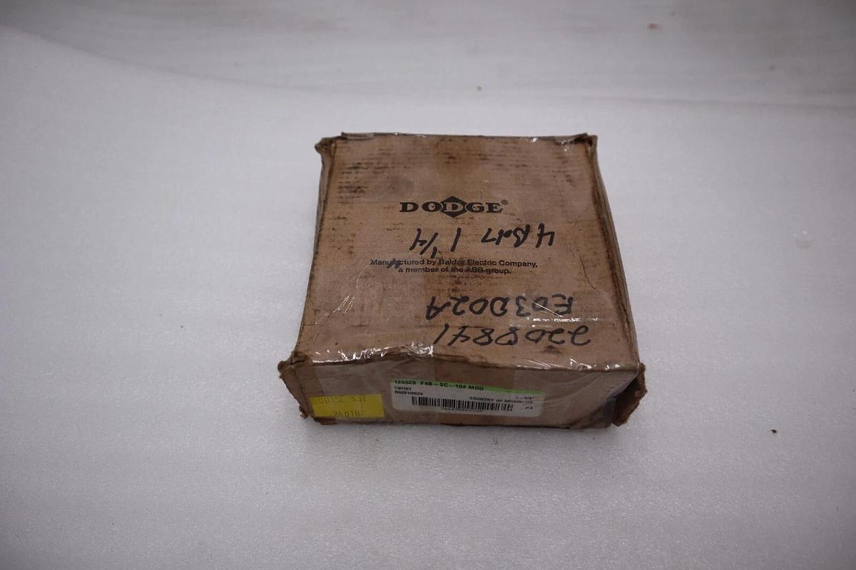 Used NEW DODGE 126528 F4B-SC-104 MOD FLANGE MOUNT BALL BEARING HOUSING STOCK H503A