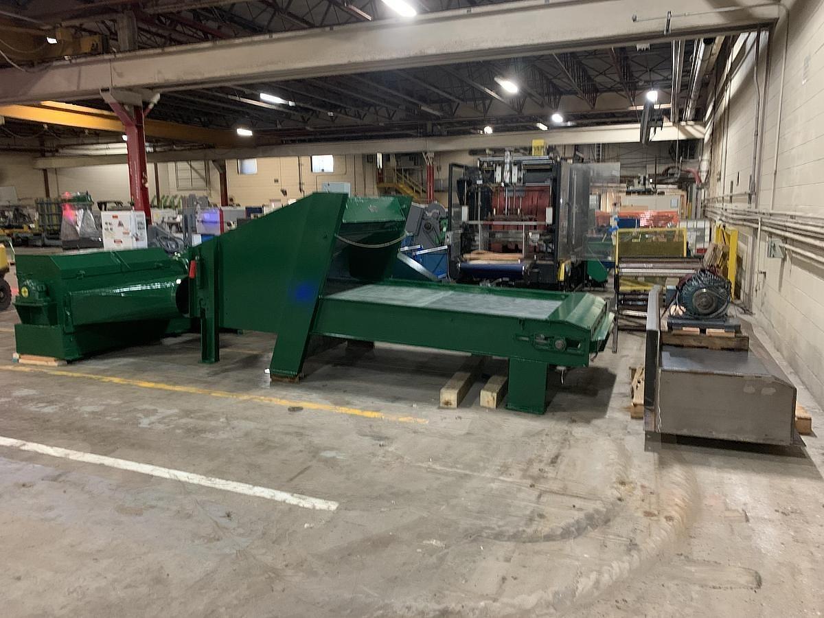 Used 60" WIDE MAREN PINCH BELT CONVEYOR SHREDDER 50 HP BOX FLATTENING SHREDDER
