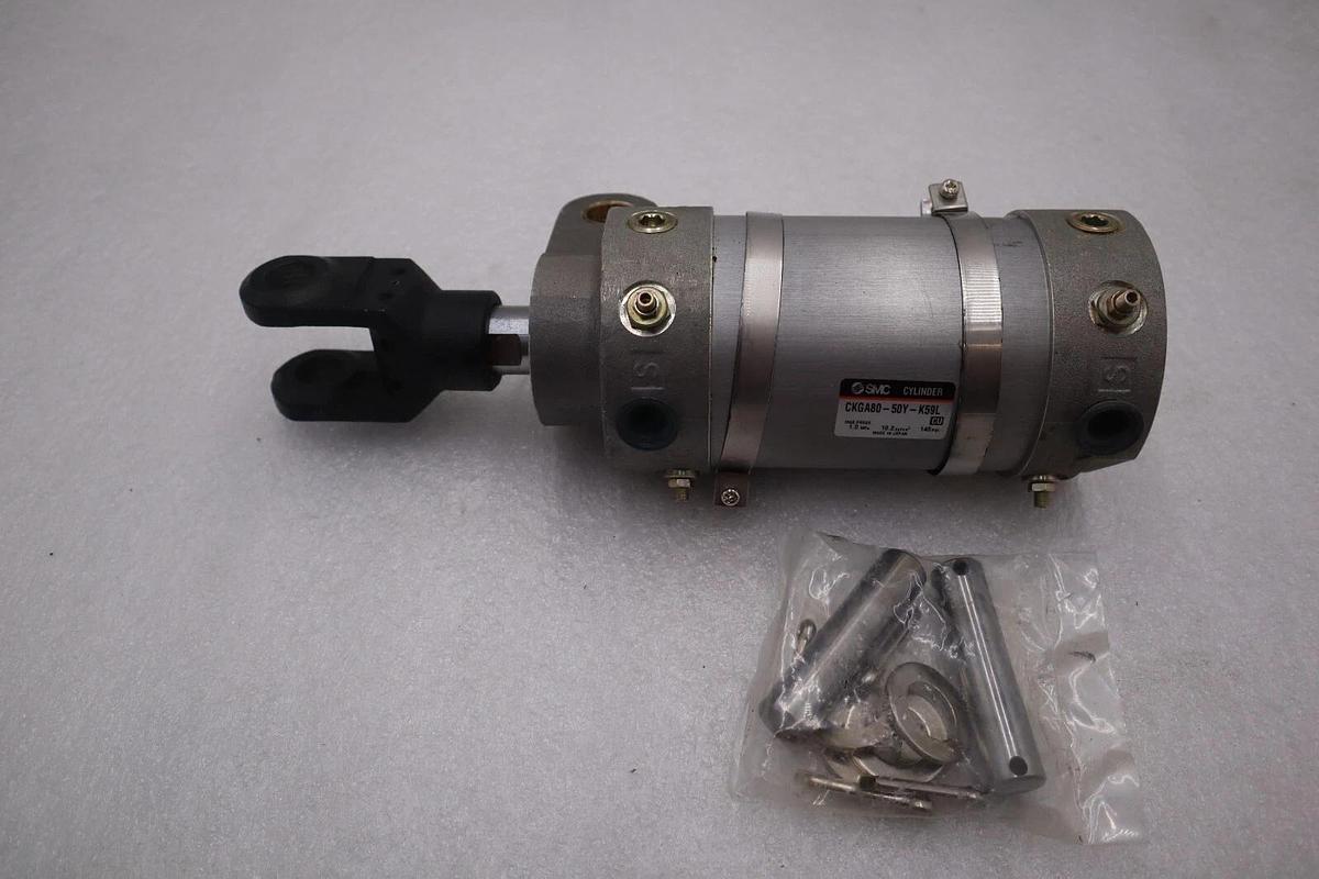 (NEW) SMC CKGA80-50Y-K59L 145psi  Pneumatic Clamp Cylinder STOCK S-367