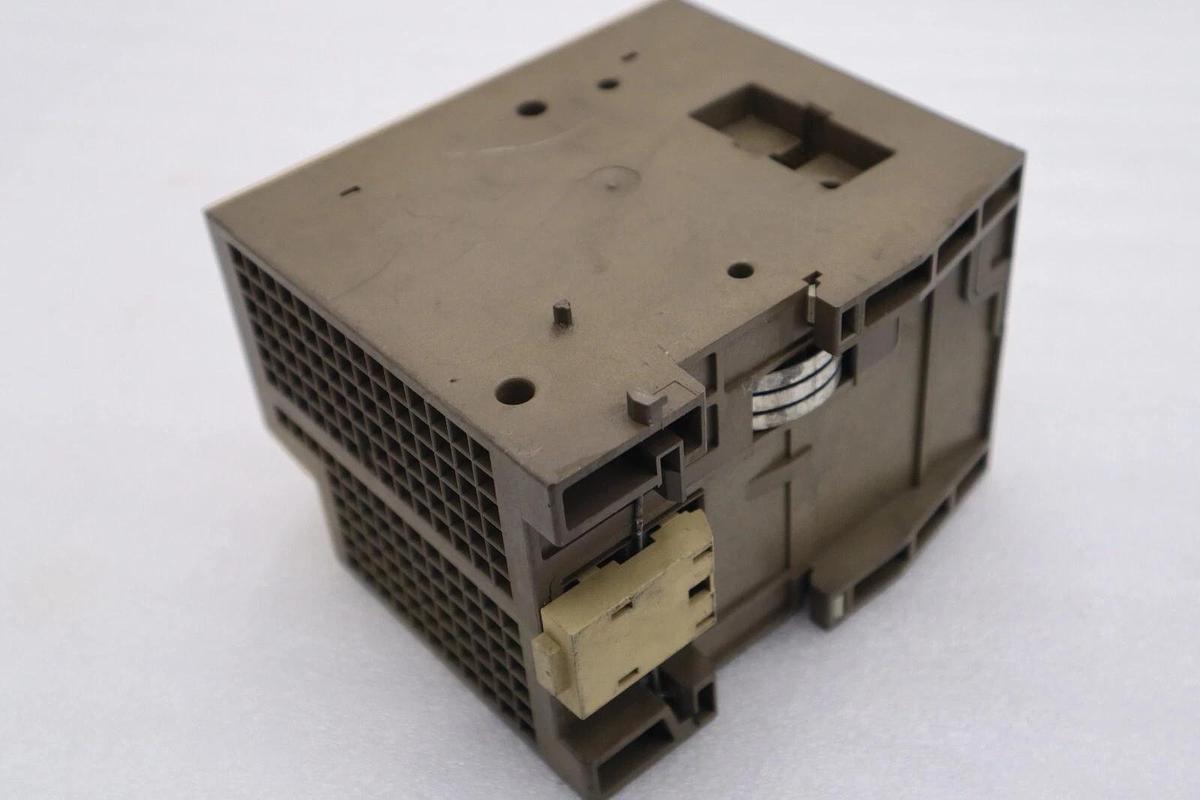 Used Siemens 6ES5 103-8MA03 Simatic S5-100U CPU STOCK L-388-C