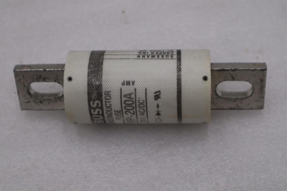 LOT OF 2 - BUSSMANN FWP-200A Fast Fuse - STOCK H-1699A