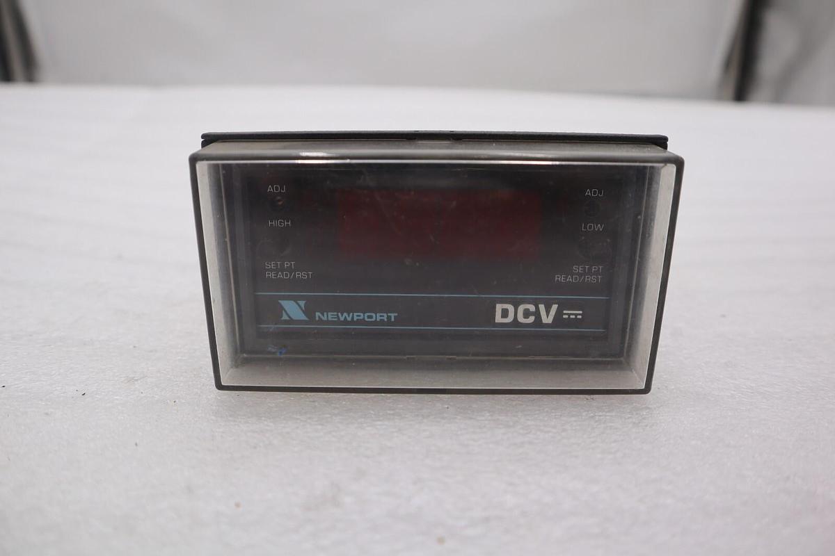 Used NEWPORT QUANTA Q2041 AVR1 Digital Panel Meter #K-2734