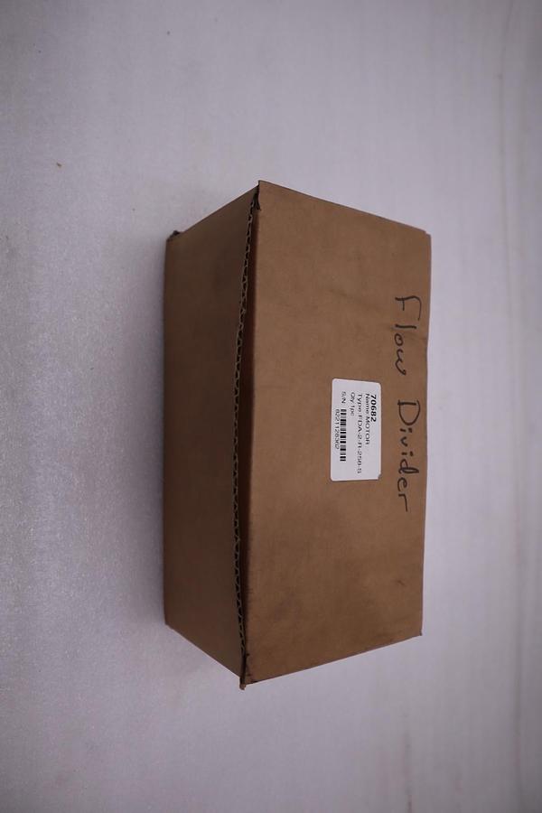 Dynamic Fluid Components FDA-2-N-258-S Flow Divider - STOCK GF1235