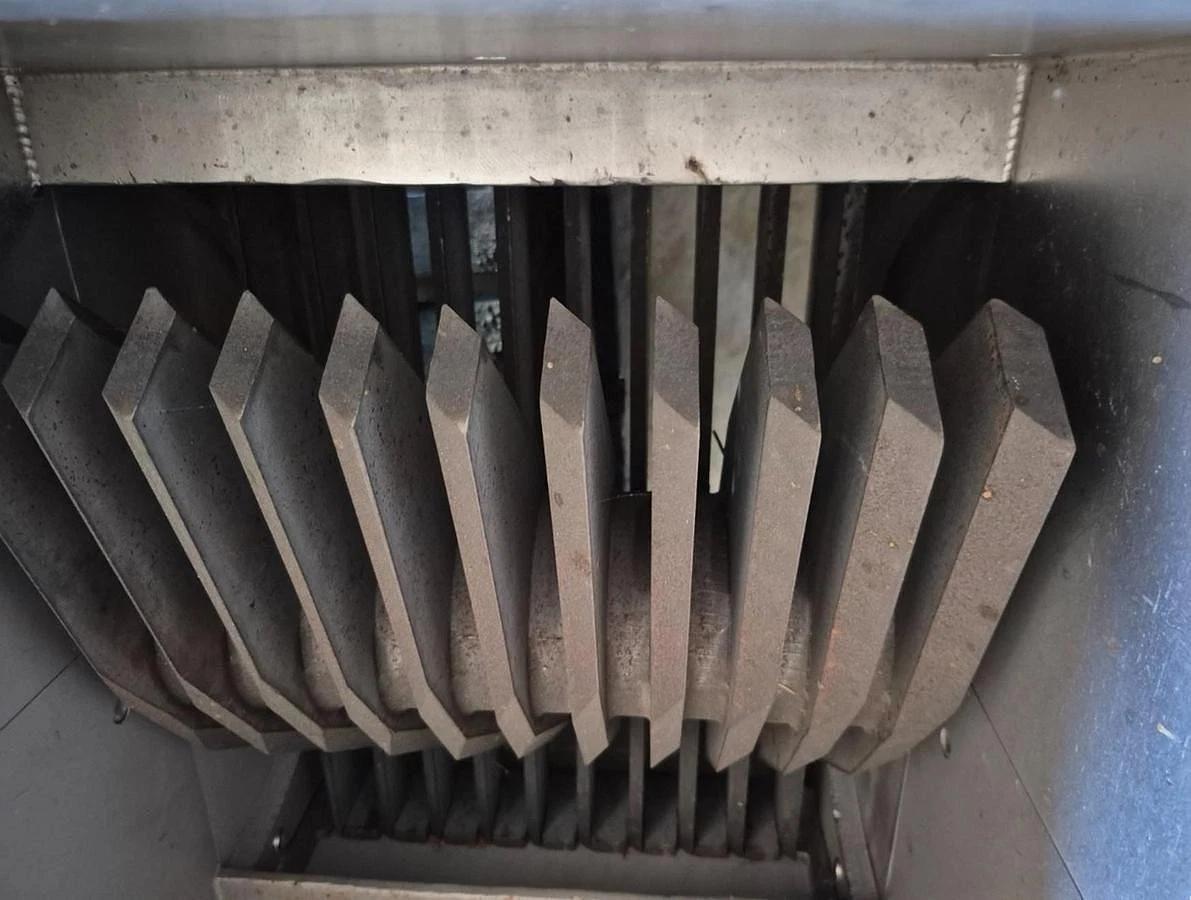 Used VINCENT MODEL VS-18 SHREDDER 50 HP MANUFACTRUED 2019
