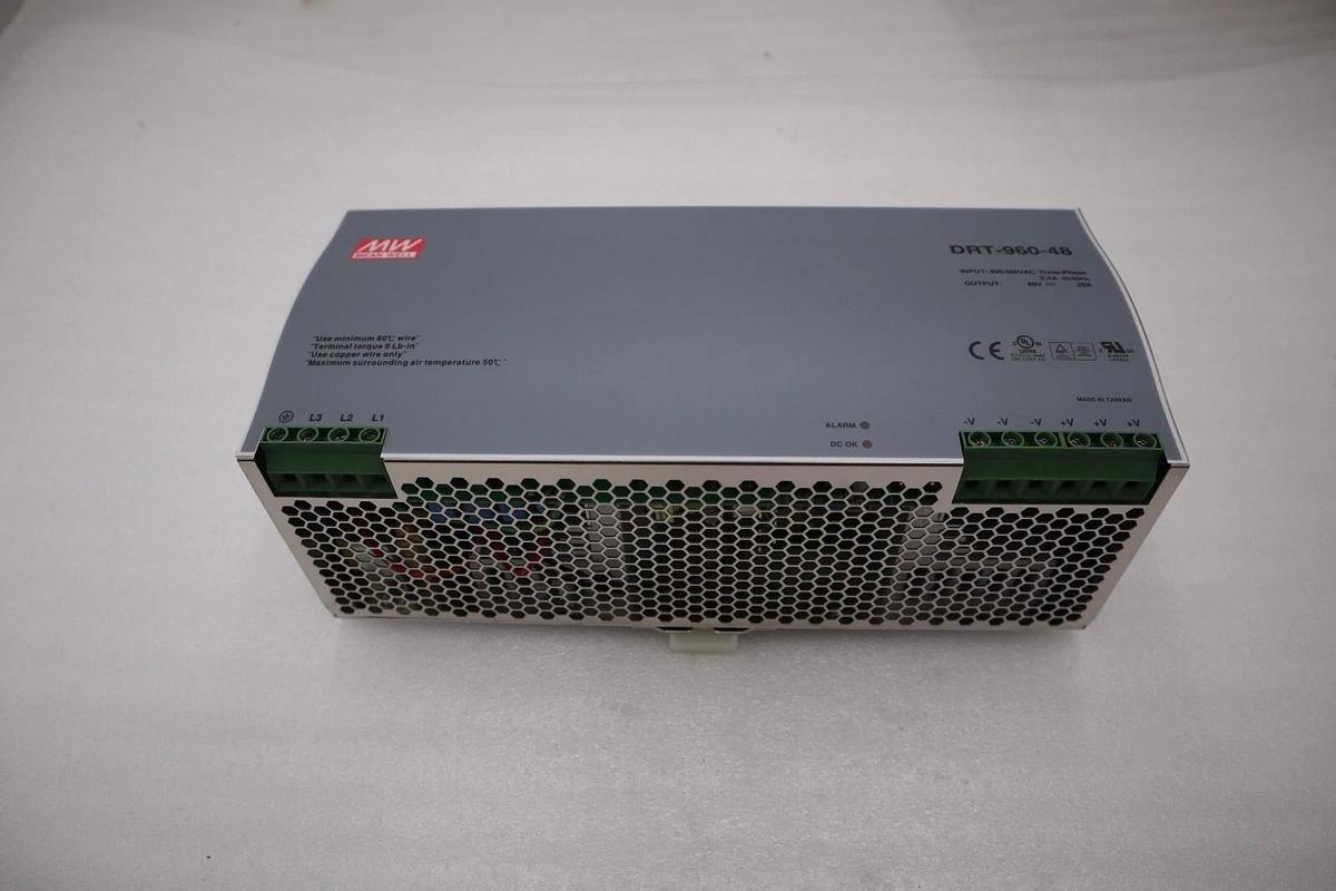 Used Mean Well DRT-960-48 Switching Power Supply IN 400-500V 2.4A Out 48VDC 20A NEW
