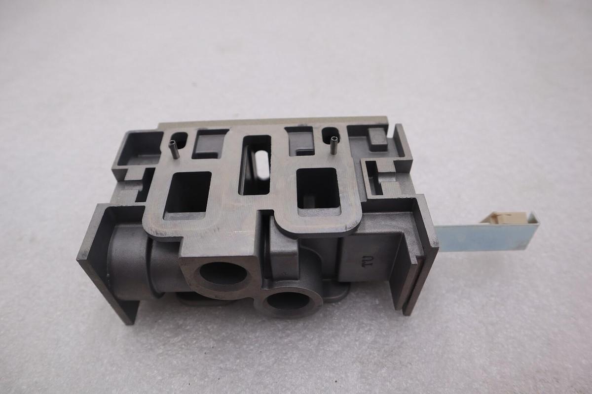 Used SMC MBS8080-04-1 EIGHT AVAILABLE STOCK S-371