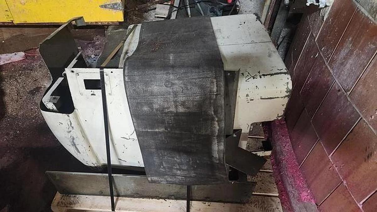 Used 84" WIDE HARRIS SEYBOLD CJH-S GUILLOTINE CUTTER