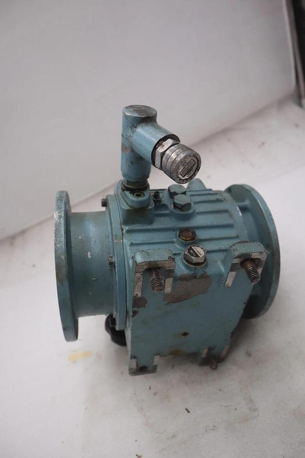 Used FORMSPRAG DANA 840081 HYDROSTATIC SPEED VARIATOR STOCK #M-60