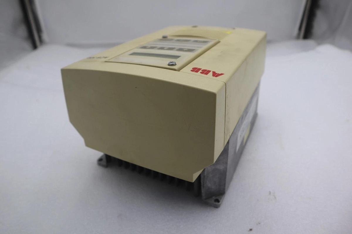 Used ABB ACS300 ACS311-2P7-3 AC DRIVE * USED * STOCK 4319