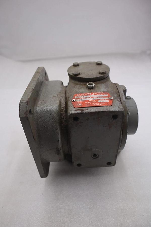 Used HUB CITY 0221-03660-217 MODEL 216 STYLE R GEAR REDUCER STOCK #M-67