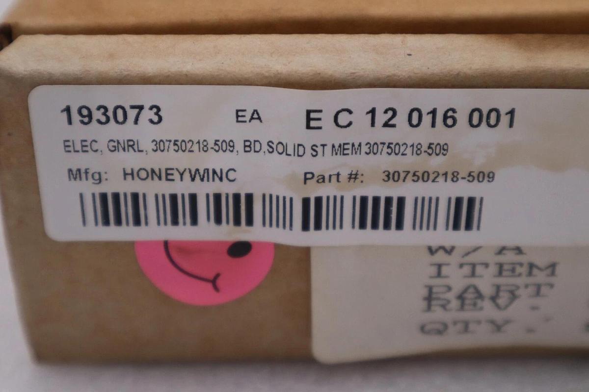 Used NEW IN BOX HONEYWELL 30750218-010 MEMORY BOARD 12KROM 1K RAM STOCK G640