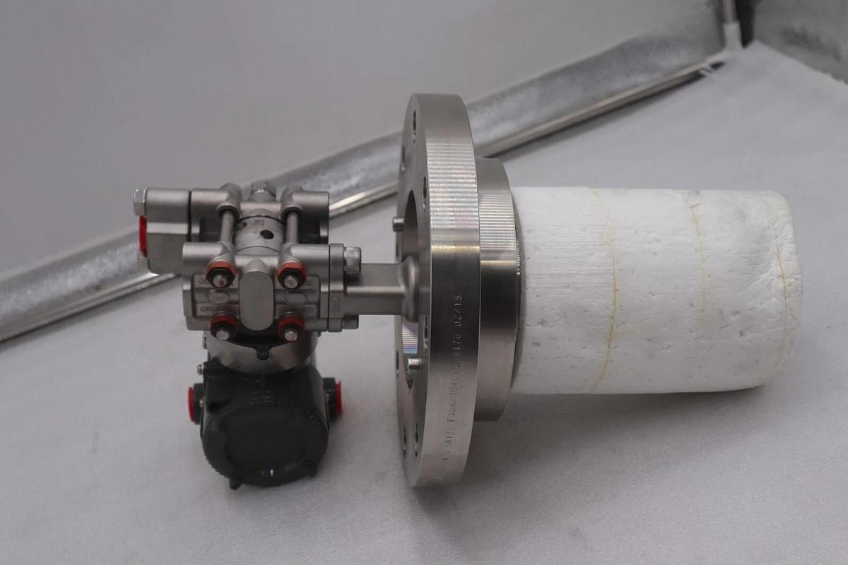 Used NEW YOKOGAWA EJA210E / EJA210E-JMS4G-912NN-EA14B1SE05-B/FF1/D1 STOCK 3550