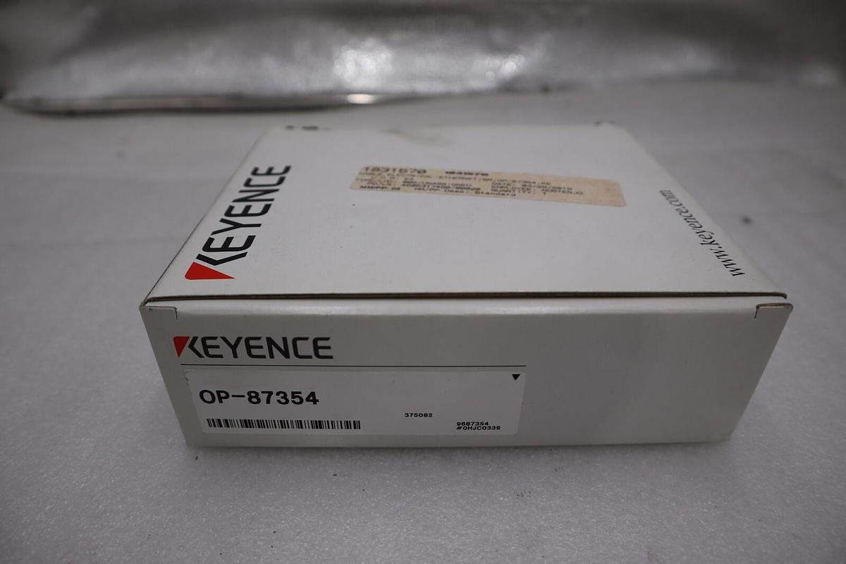 Used NEW OPEN BOX  Keyence OP-87354 Standard control cable STOCK H291A