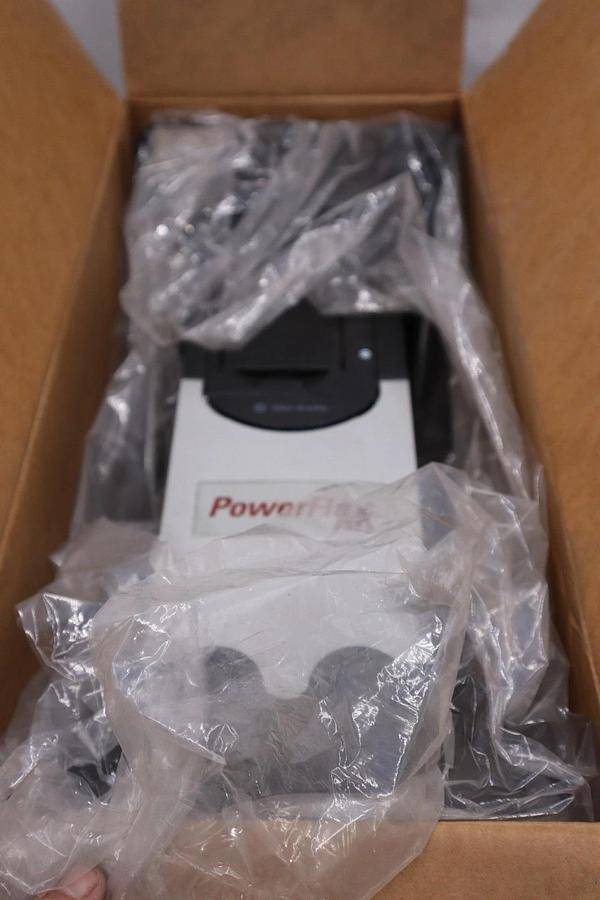 Used ALLEN BRADLEY POWERFLEX 753 20F11ND011AA0NNNNN SER-A 480V 7.5 HP DRIVE #GF803