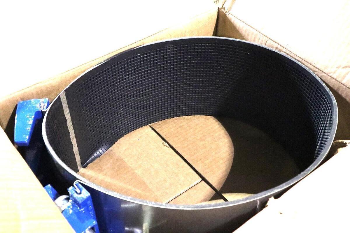 Used SMITH BLAIR 22600132007000 REPAIR CLAMP FULL CIRCLE NITRILE GASKET STOCK #1720