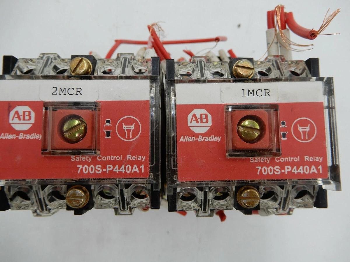 Used ALLEN BRADLEY 700-P440A1 SER D INDUSTRIAL AC RELAY 10A 600VAC STOCK 819