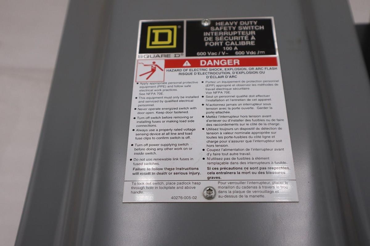 Used SCHNEIDER ELECTRIC CH363 / CH363 - NEW NO BOX - STOCK SGF133