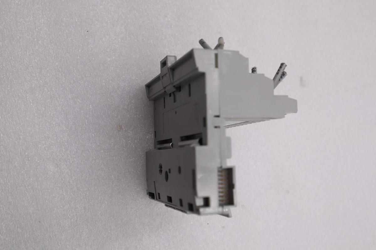 Used Allen-Bradley 1794-TB3 SER A Flex Terminal Base Module #761