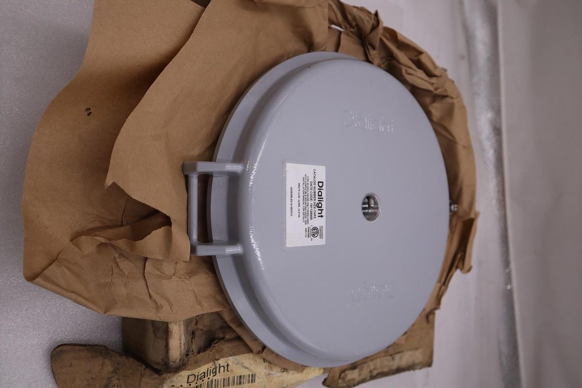 Used NEW OPEN BOX DIALIGHT TOP HAT HZX THP3 ADAPTER STOCK H808