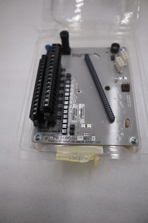 NEW HONEYWELL CC-TAON01/ 51306519-175 REV. B  Analog Output I0TA PWA STOCK G189A