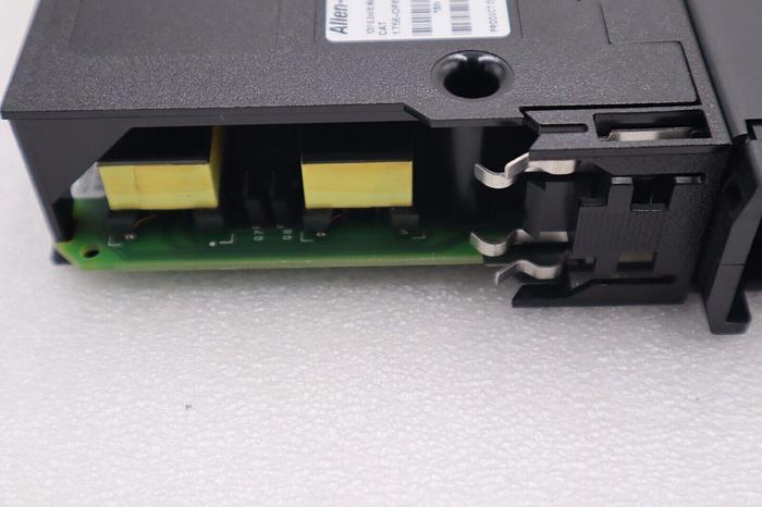 New Allen Bradley 1756-OF6CI /A 1756-0F6C1 ControlLogix Isolated Output 1936