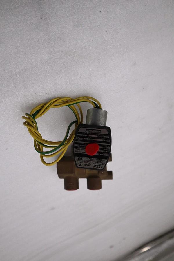 NEW ASCO EFHC8321G1 VALVE STOCK L-86C