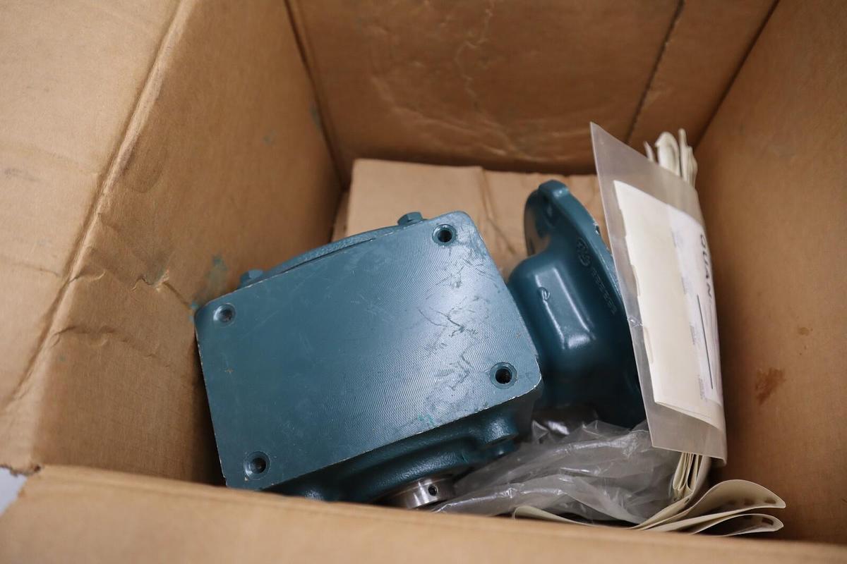 Used NEW IN BOX DODGE 17Q25H56 TIGEAR-2 REDUCER GEARBOX STOCK H764