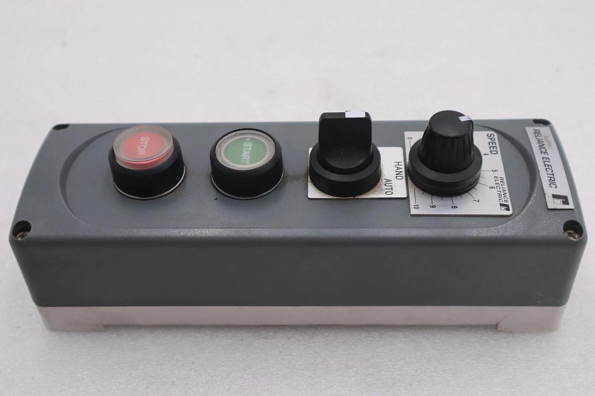 RELIANCE ELECTRIC START PUSH BUTTON STOCK #4097
