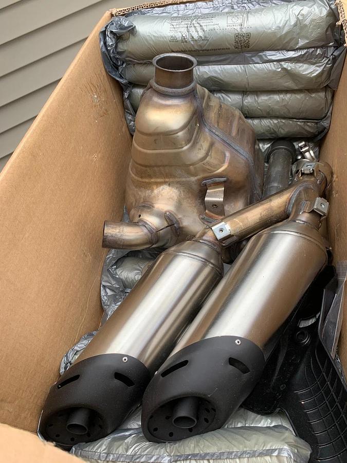Used EXHAUST Only For 2022 ducati monster 937