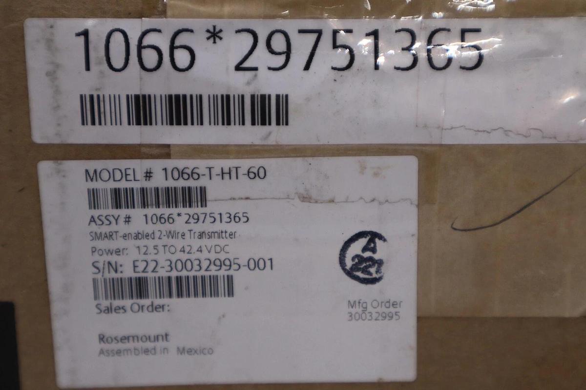 Rosemount 1066-T-HT-60 Liquid Analytical Transmitter, New WITH BOX STOCK 5587A