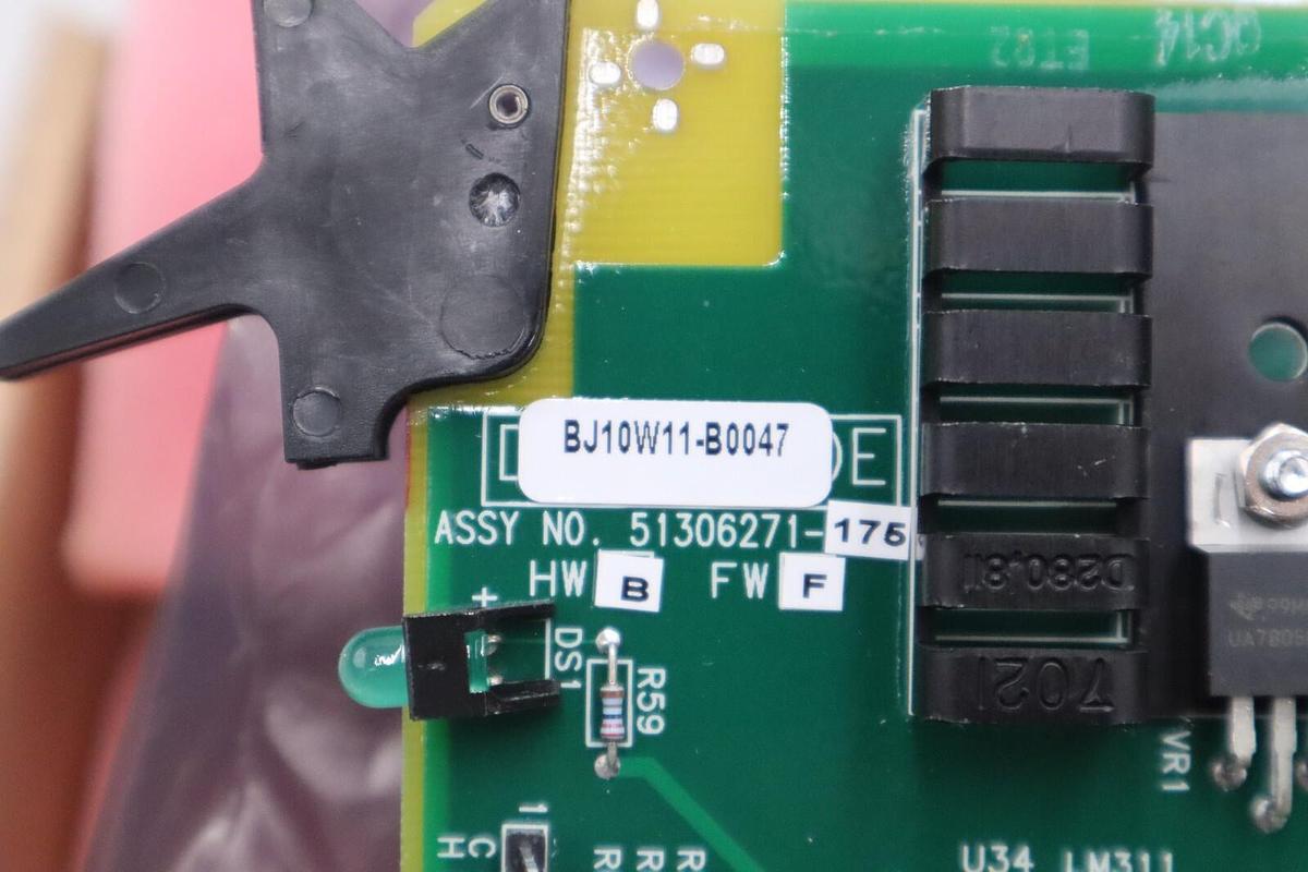 Used New WITH BOX Honeywell 51306271-175 PC Board 51306271175 STOCK G624