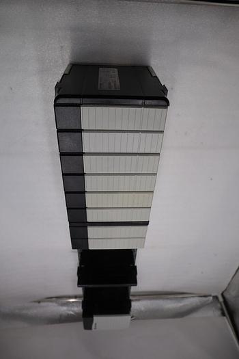 Used ALLEN BRADLEY 1756-PB72/C 1756-A17/B CHASSIS 17-SLOT PLC STOCK 5713