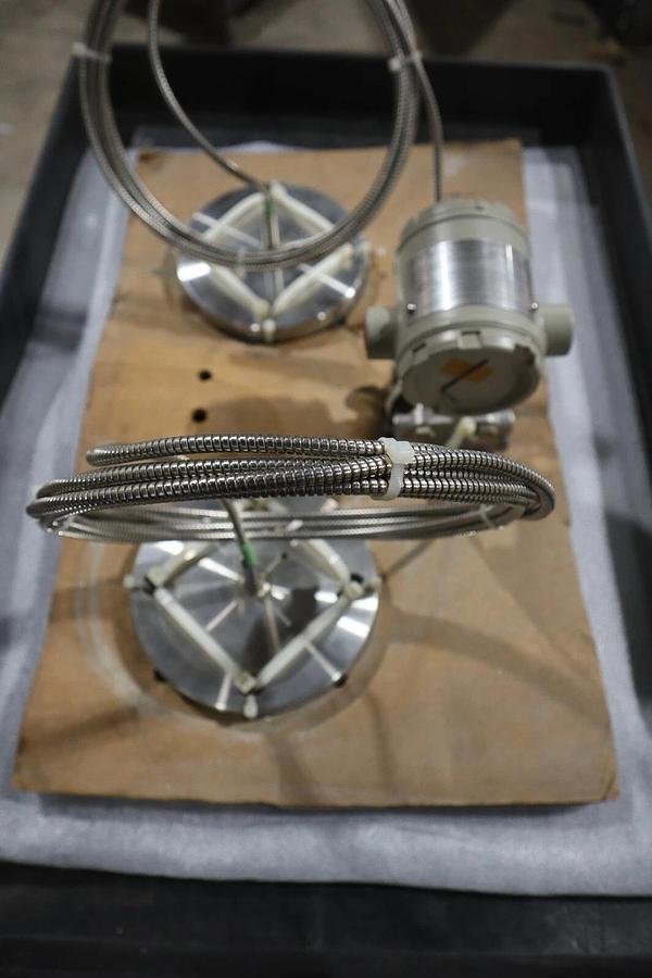 HONEYWELL ST3000 ST 3000 SMART PRESSURE TRANSMITTER STR12D-21A NEW UNIT #G701