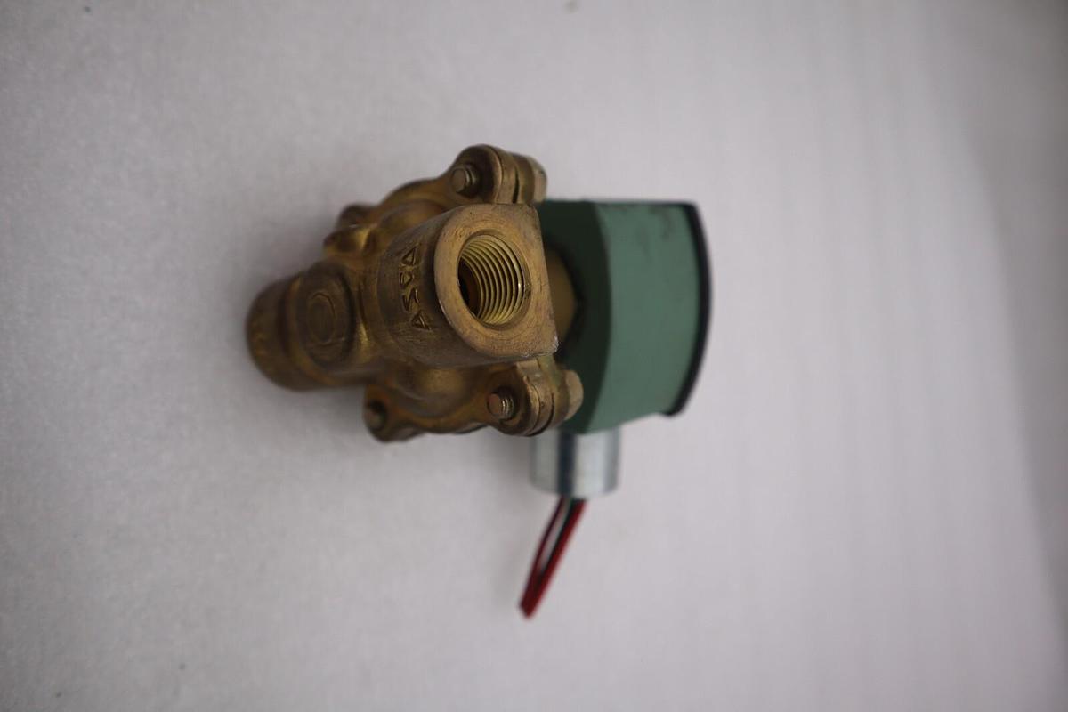Used Asco Red-Hat 8210G33 Solenoid Valve 3/8 12VDC STOCK K-2789