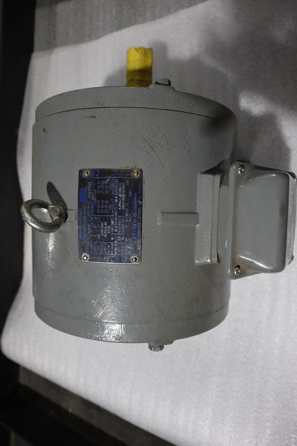 Used Teco Westinghouse DHP0034 ASHH Motor 3HP 2.2KW 4 POLES MOTOR STOCK HS29