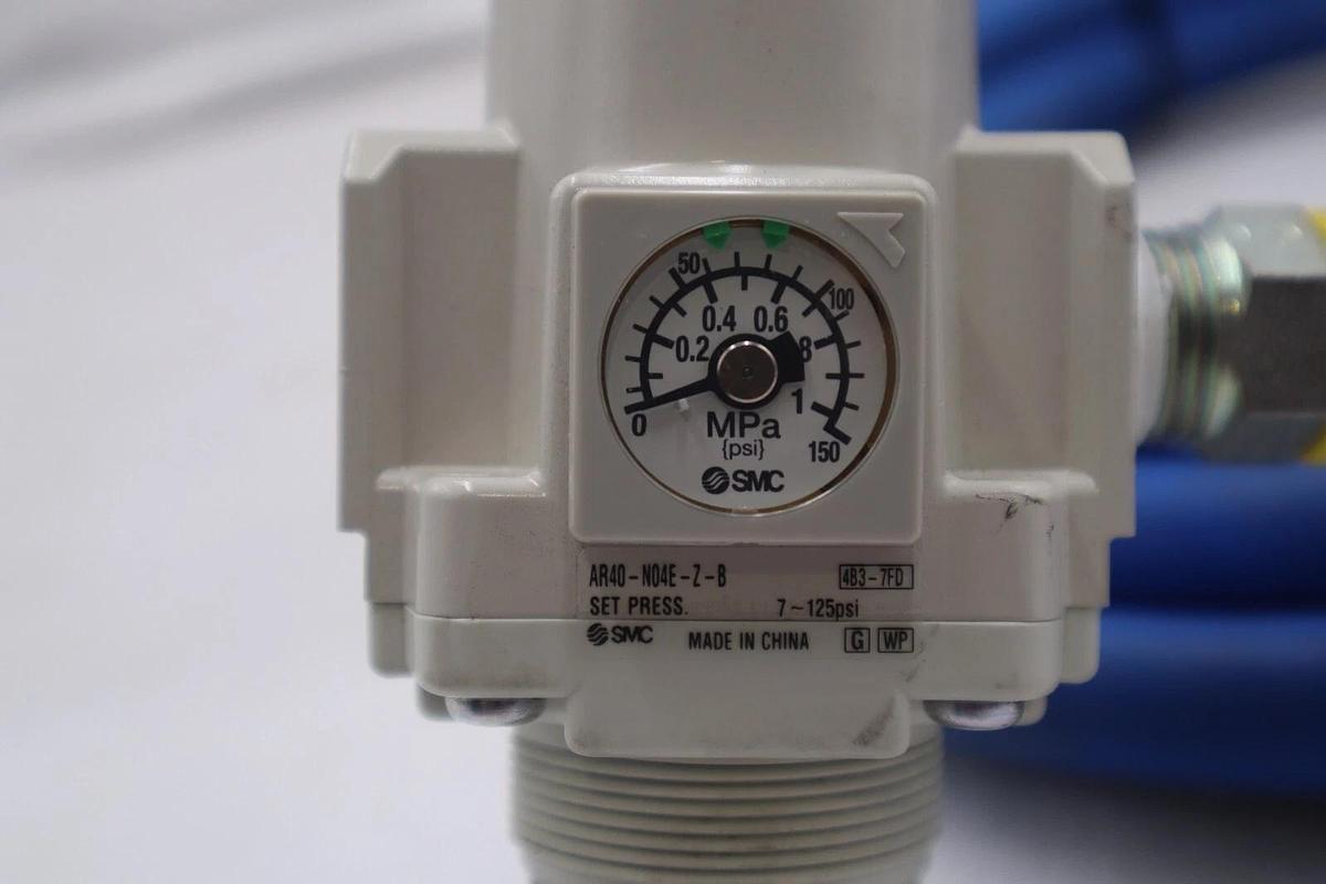 SMC AR40-N04E-Z-B Modular Air Regulator 7〜125Psi 4B3-7FD New Open Box #3591