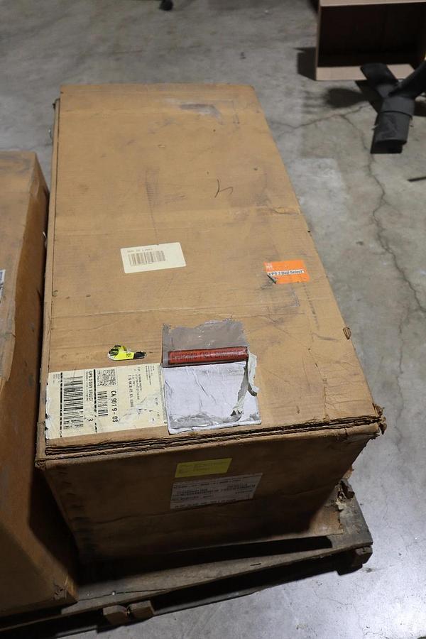 Used 40 HP ABB ACS800-U1-0040-5+B056+P901/ ACS800U100405+B056+P901 DRIVE NEW #CC-24